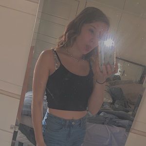 Meet your Posher, Deana